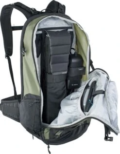 Evoc Fr Tour E-Ride 30 -Camping And Hiking Shop 100120331 FR TOUR E RIDE 30 dt06 1280x1280