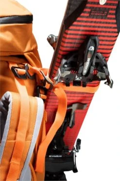 Deuter Freescape Pro 38+ SL -Camping And Hiking Shop 3300222 9903 Freescape Pro 38 SL mandarine saffron D 14 1280x1280