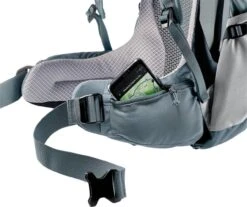 Deuter Futura 30 SL -Camping And Hiking Shop 3400721 4409 Futura 30 SL graphite shale D 08 1280x1280